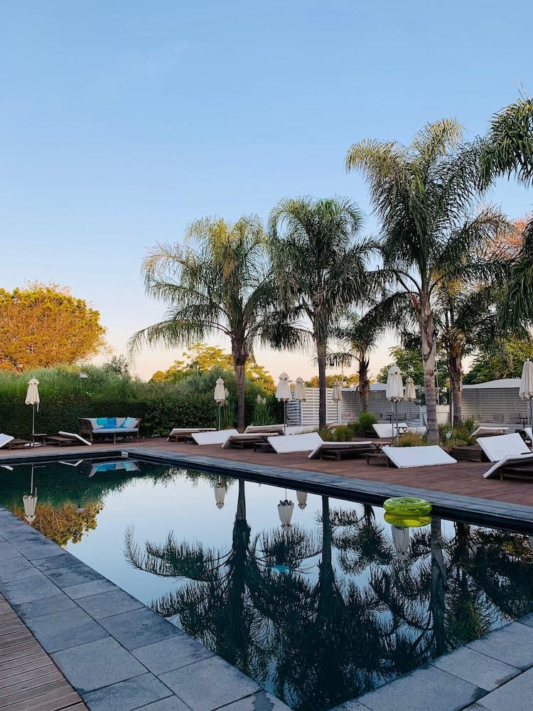 פרוסידה La Suite Boutique Hotel מראה חיצוני תמונה